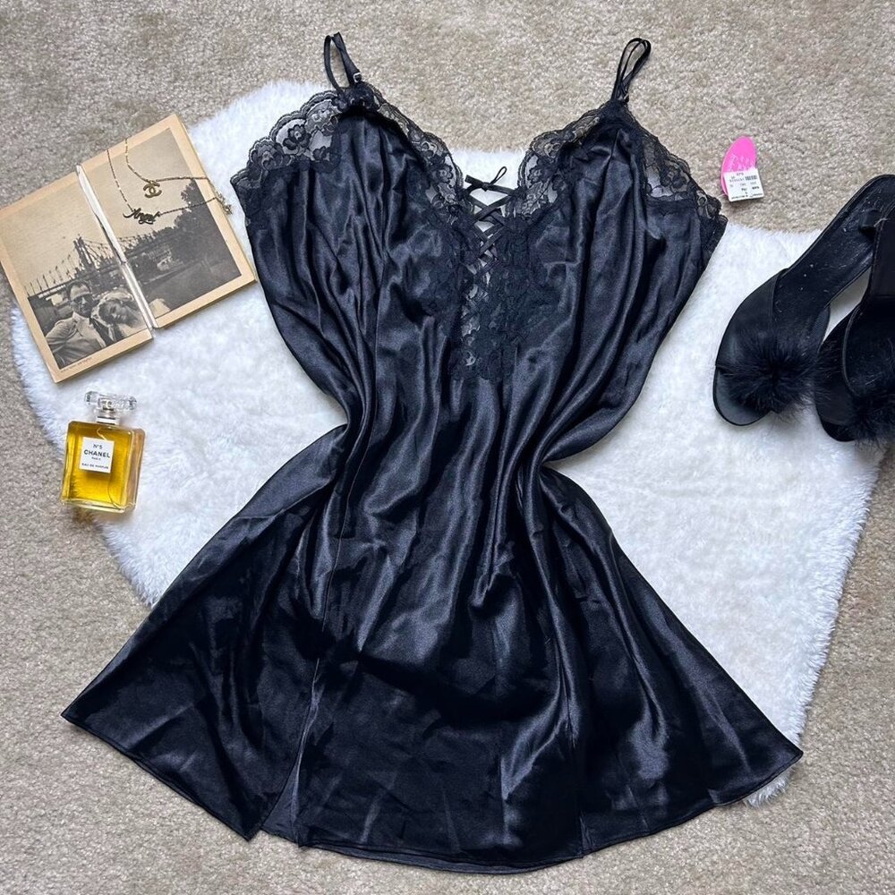 Gorgeous Fredericks of Hollywood slip dress/chemise